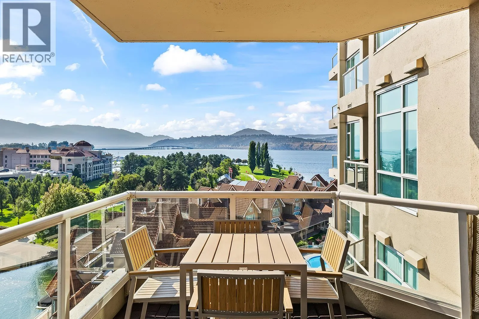 1152 Sunset Drive Unit# 903