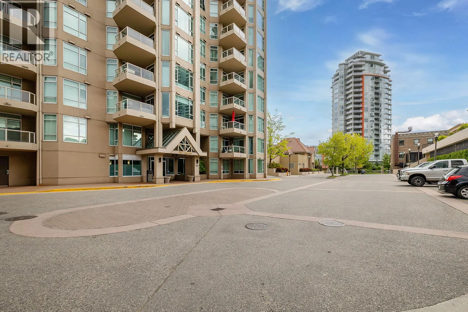 1152 Sunset Drive Unit# 903