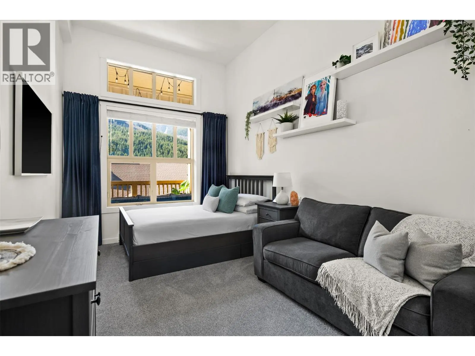 2070 SUMMIT Drive Unit# 511