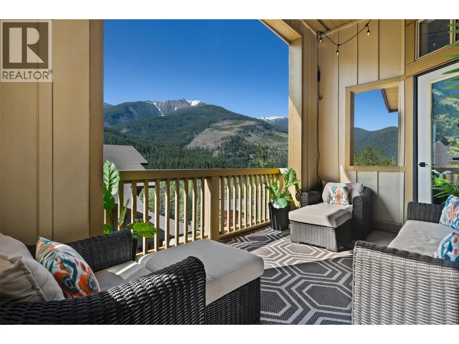 2070 SUMMIT Drive Unit# 511