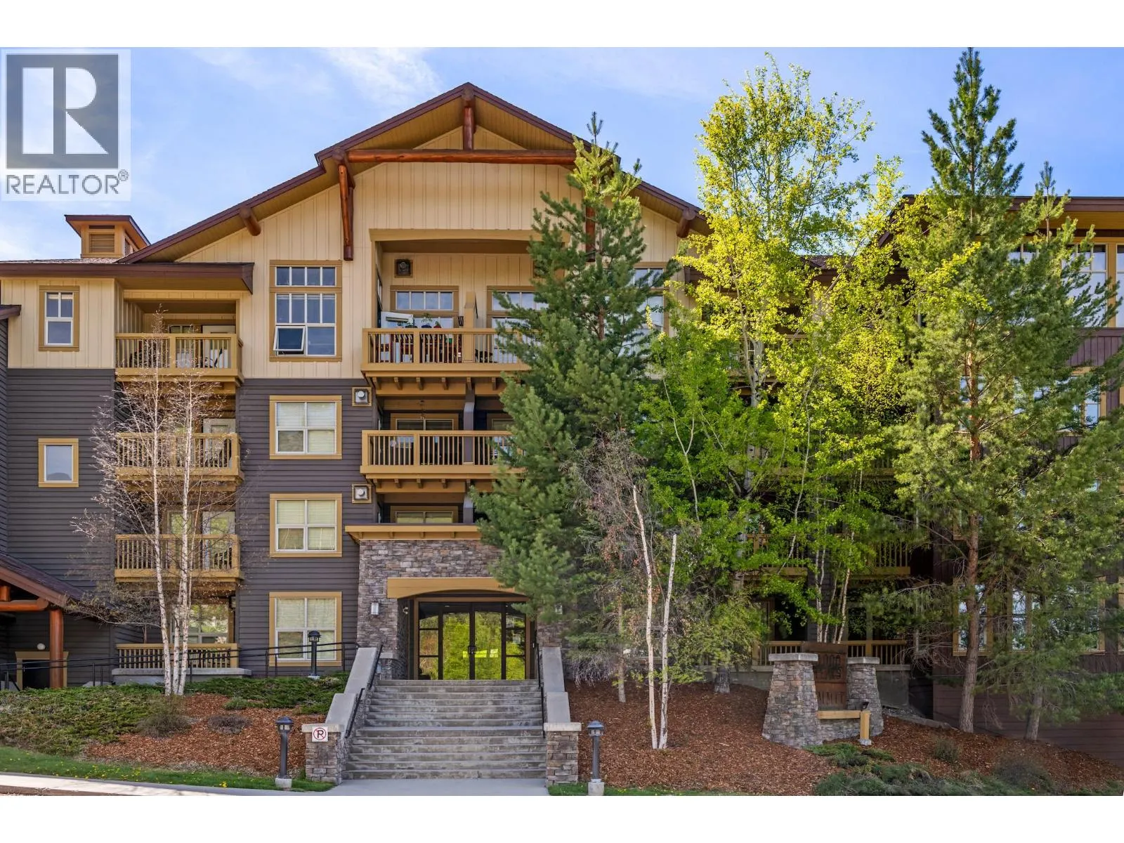 2070 SUMMIT Drive Unit# 511