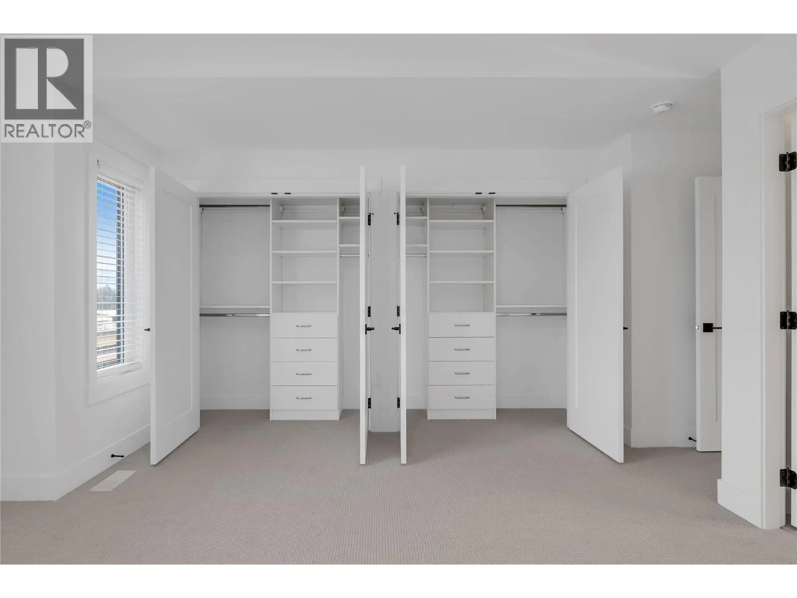 2835 Canyon Crest Drive Unit# 13