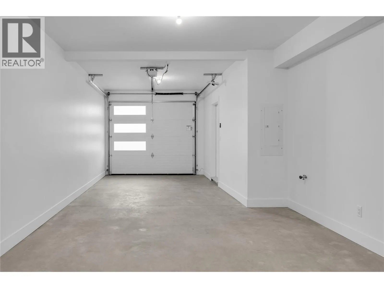 2835 Canyon Crest Drive Unit# 13