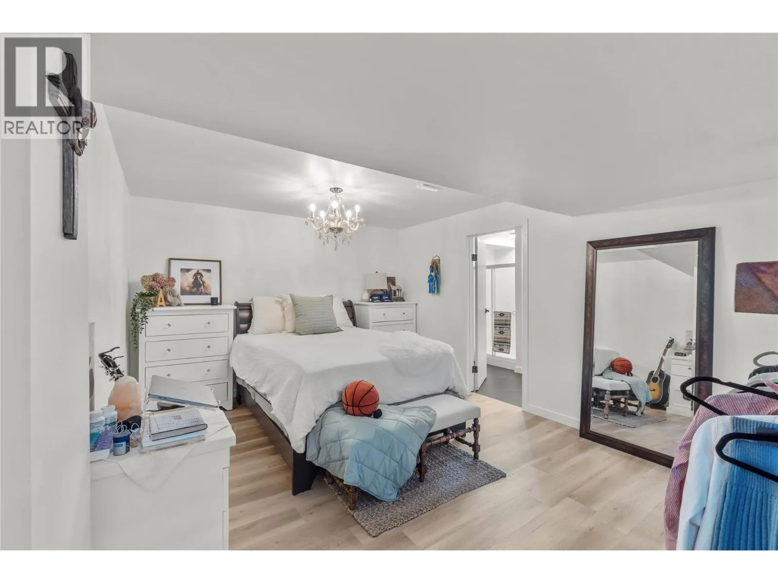 449 NUEVA Wynd
