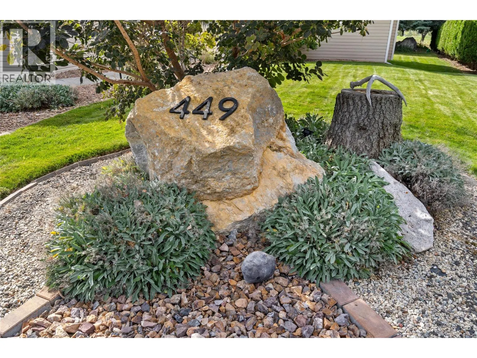 449 NUEVA Wynd