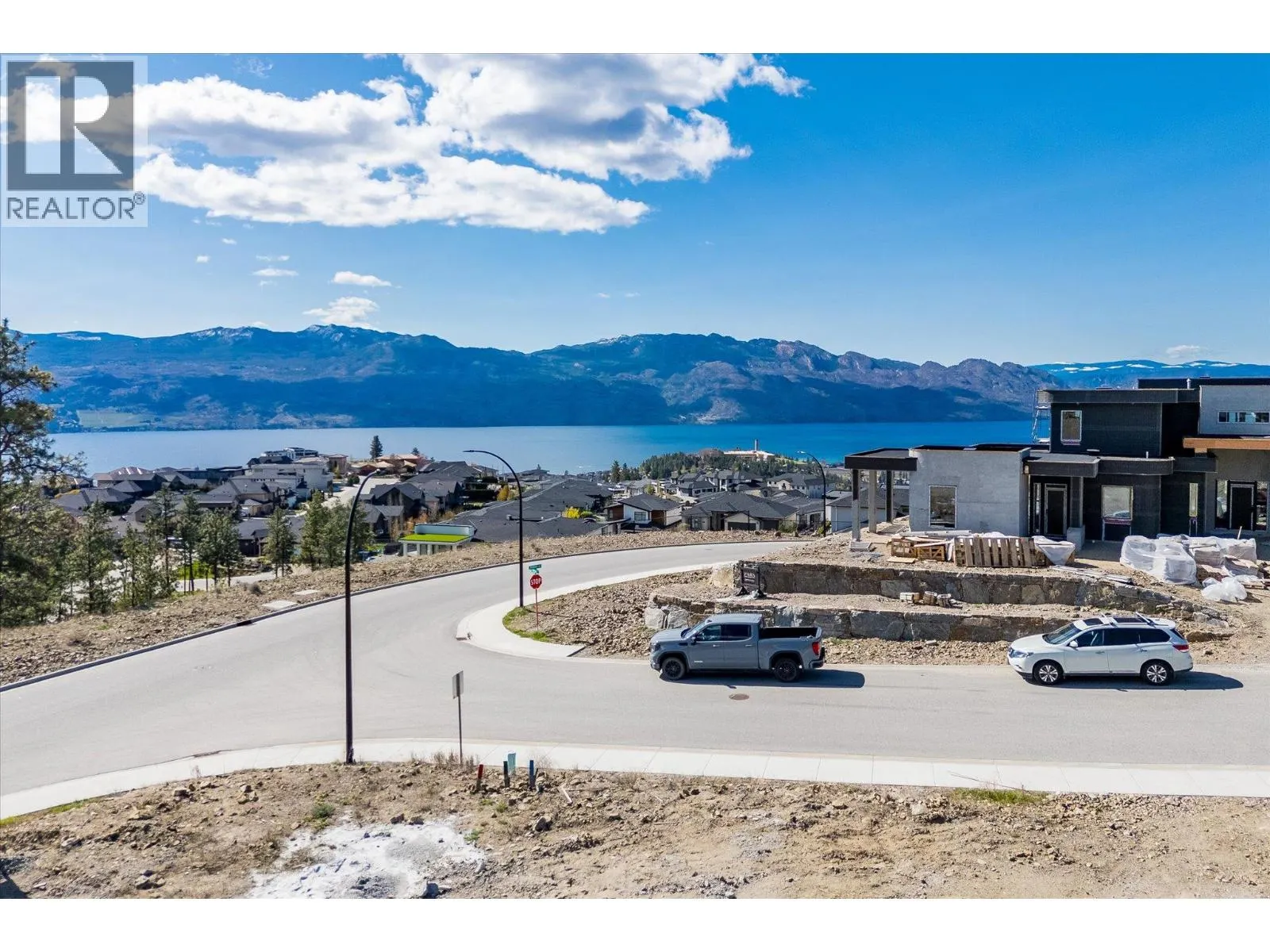 1642 Touriga Place
