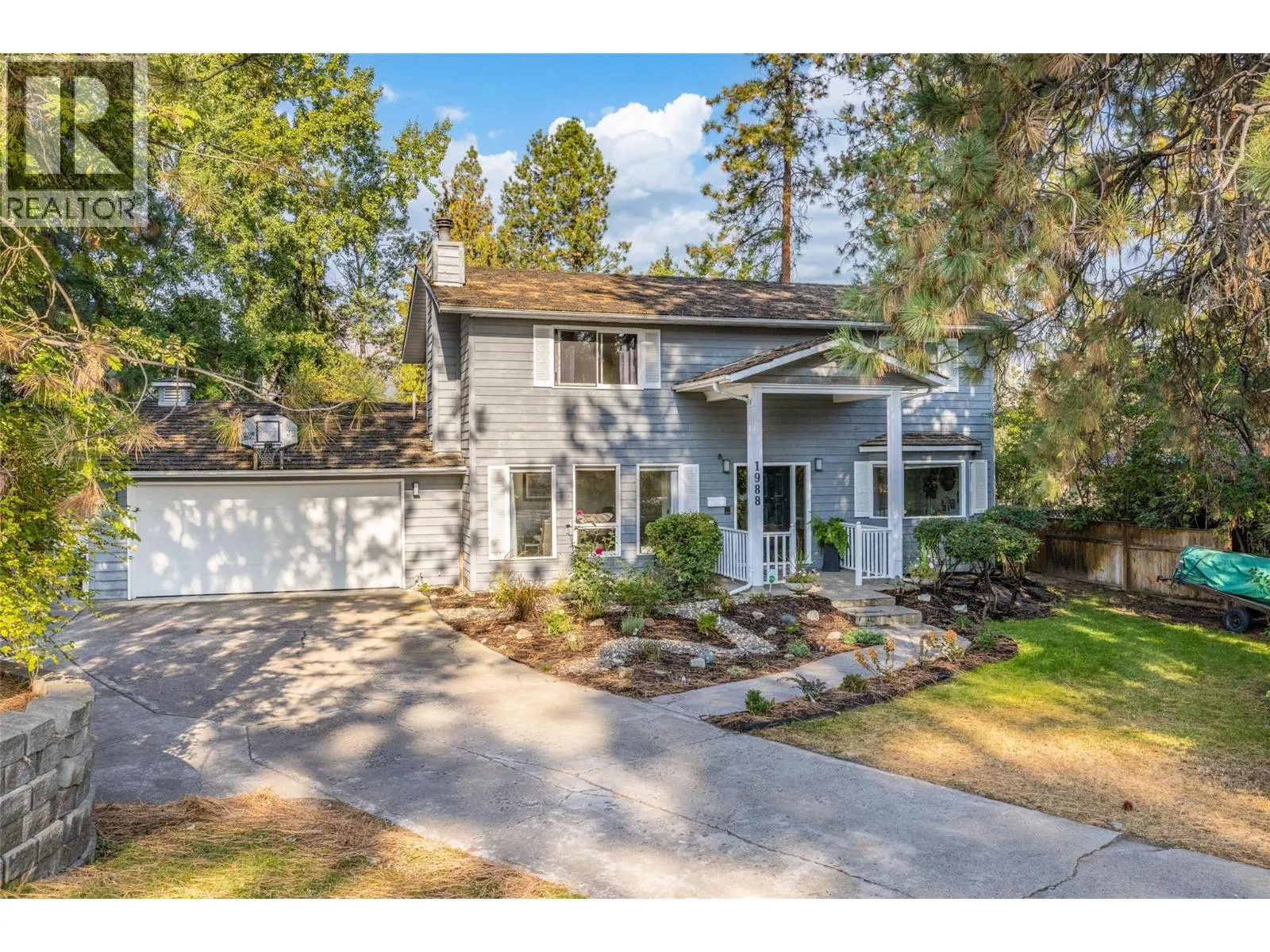 1988 Abel Street