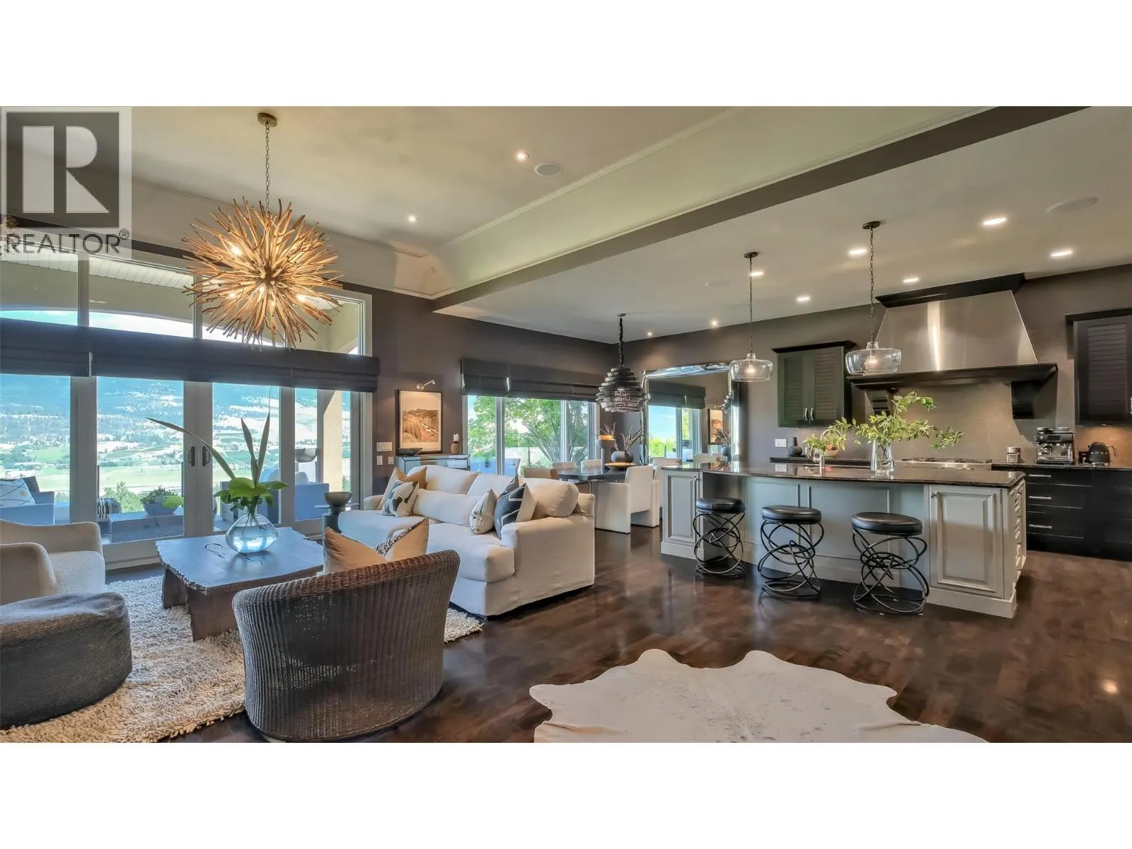 1749 Capistrano Drive