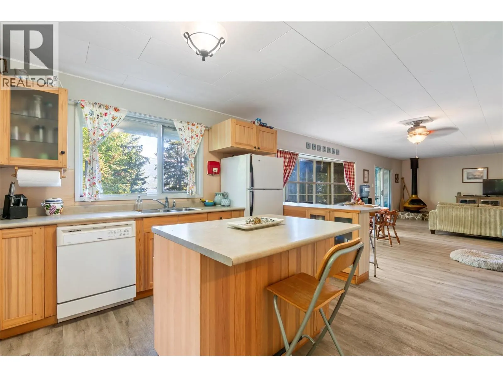 4265 Eagle Bay Road