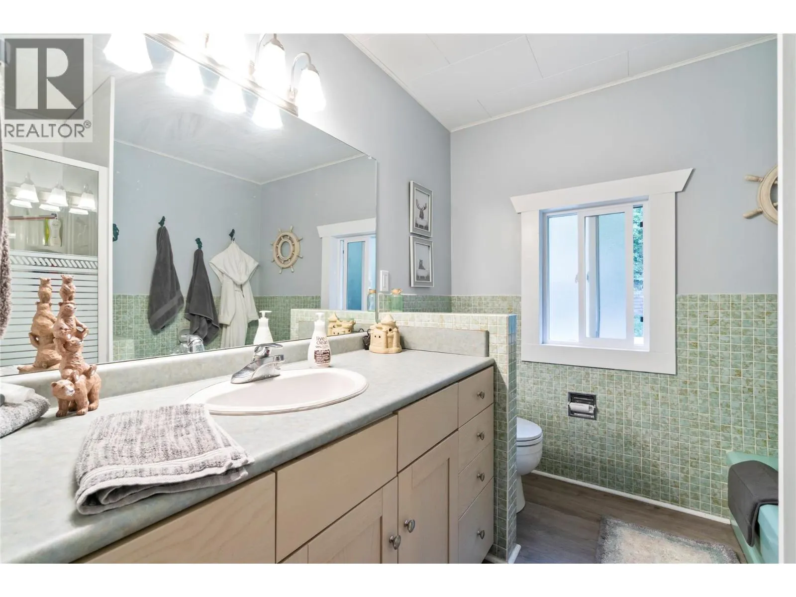 4265 Eagle Bay Road