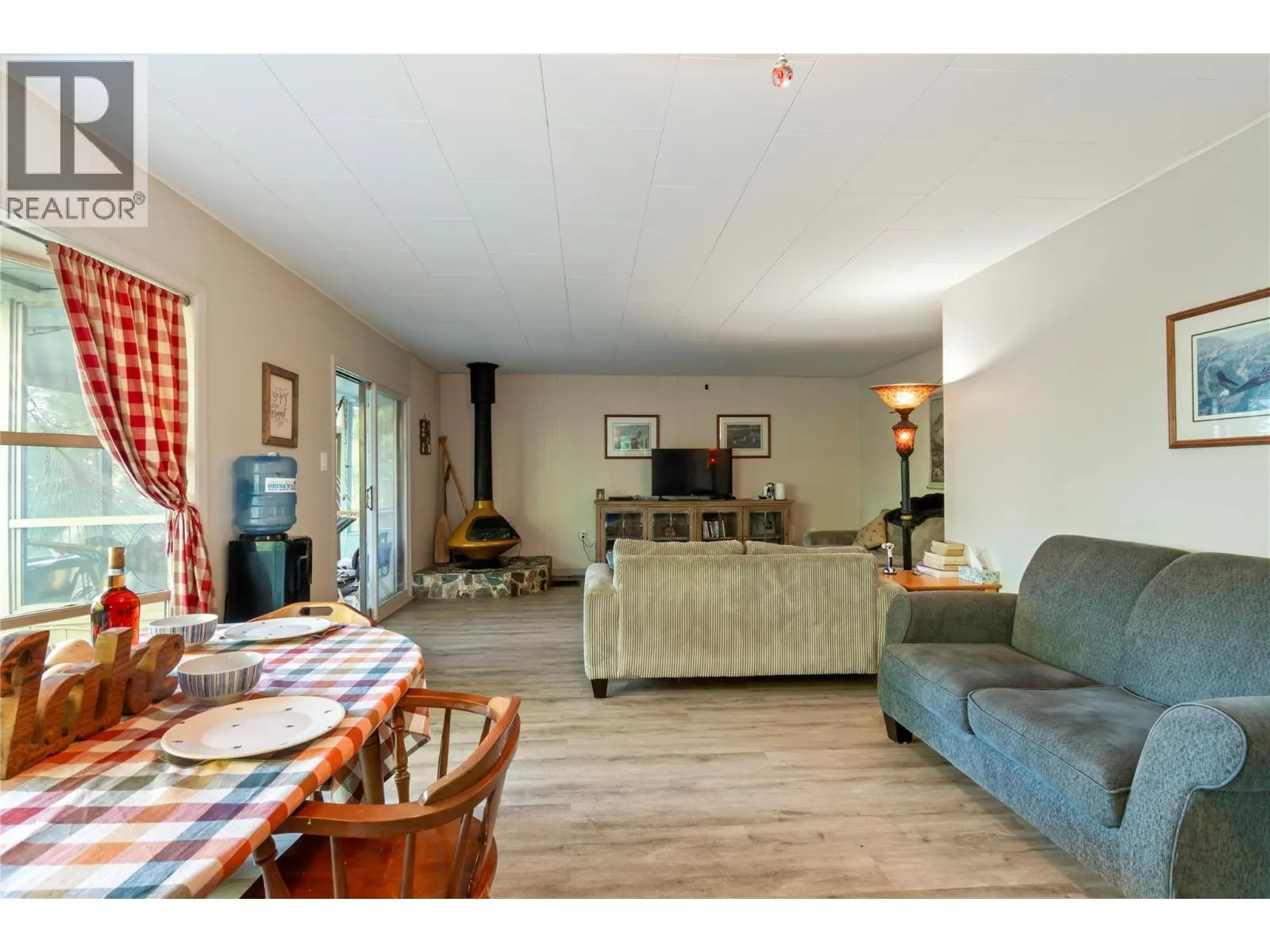 4265 Eagle Bay Road