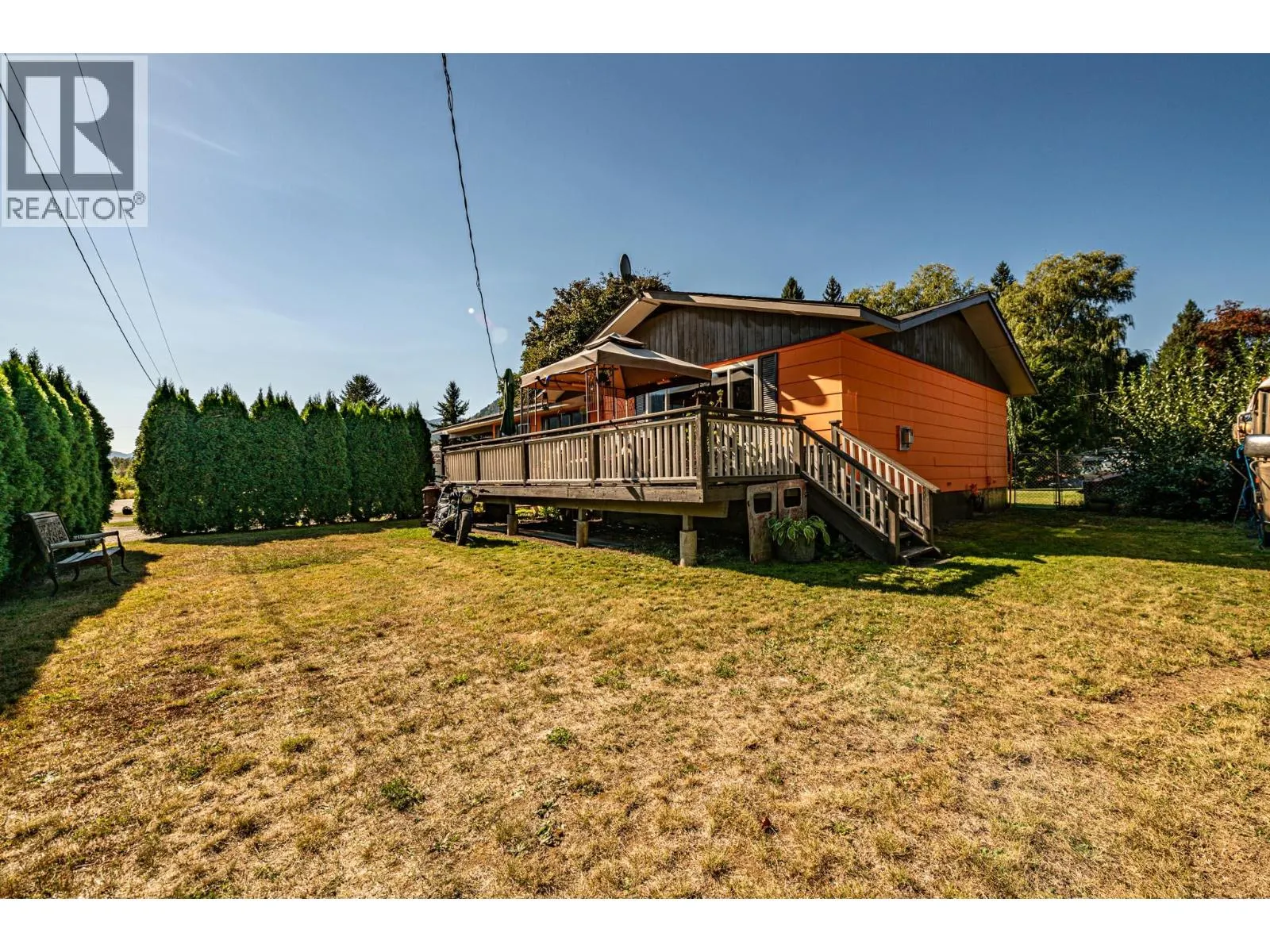 804 Cedar Avenue