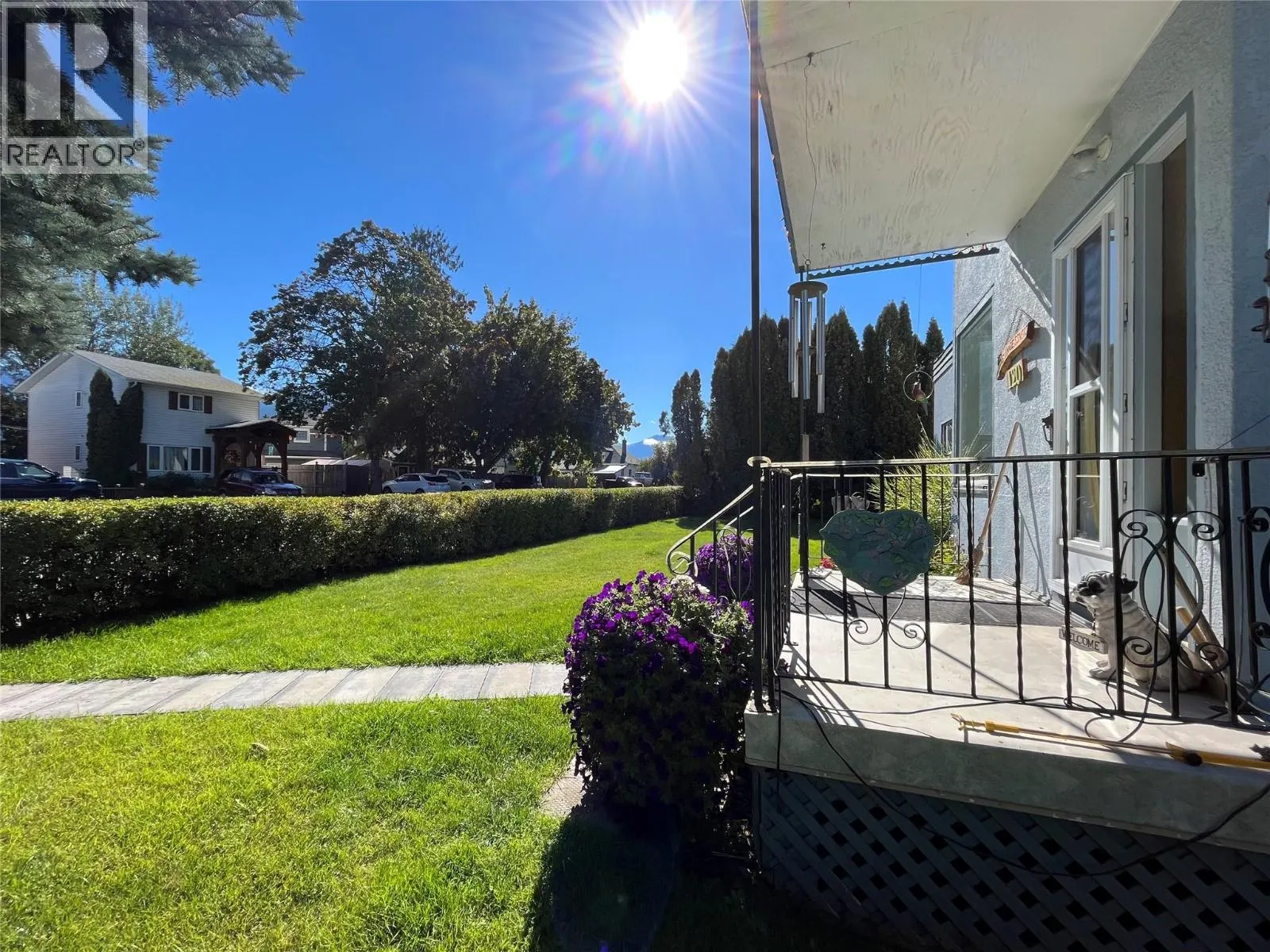 120 4th Avenue NW
