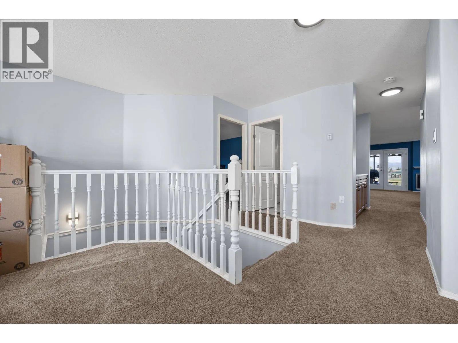 303 Regent Avenue Unit# 27