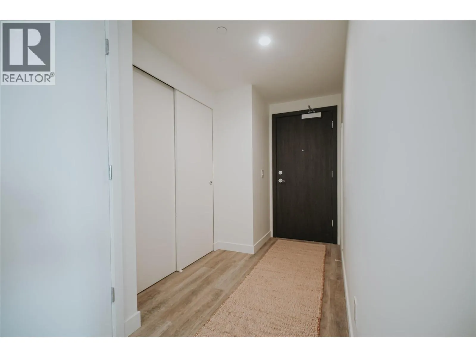 238 Leon Avenue Unit# 1507
