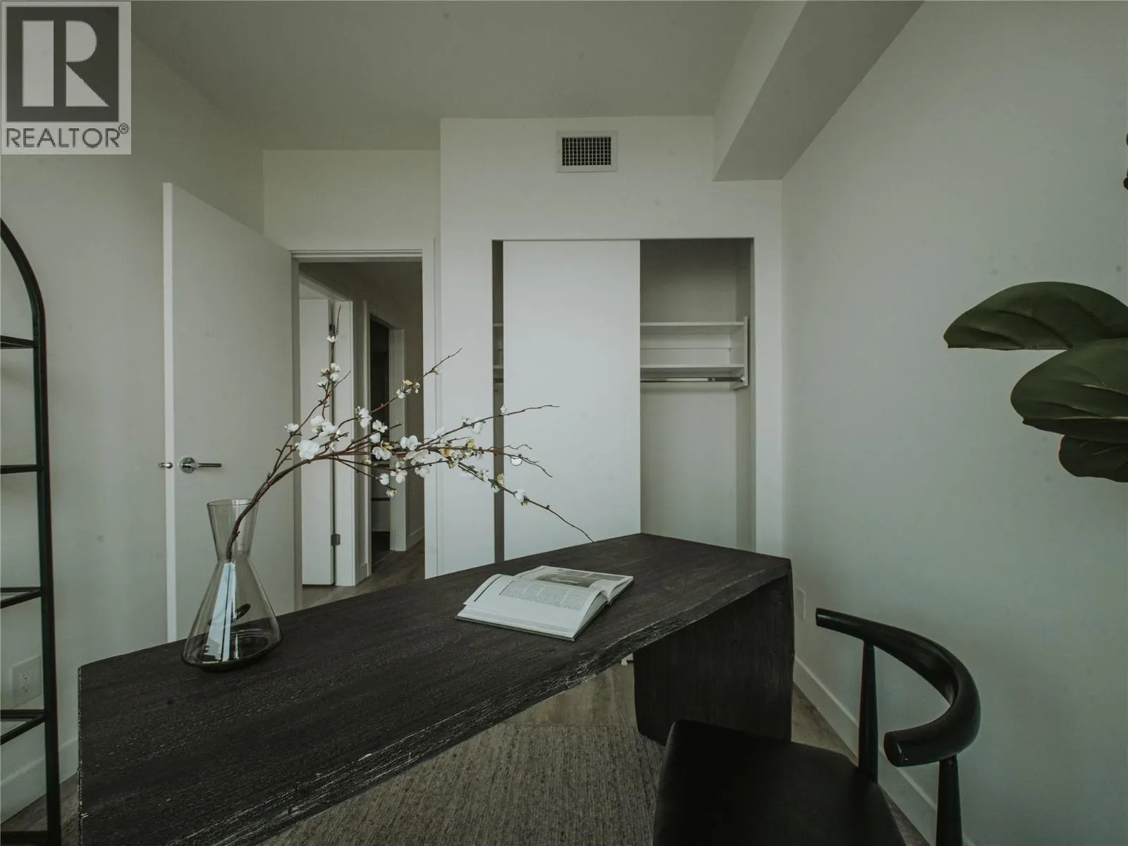 238 Leon Avenue Unit# 1507
