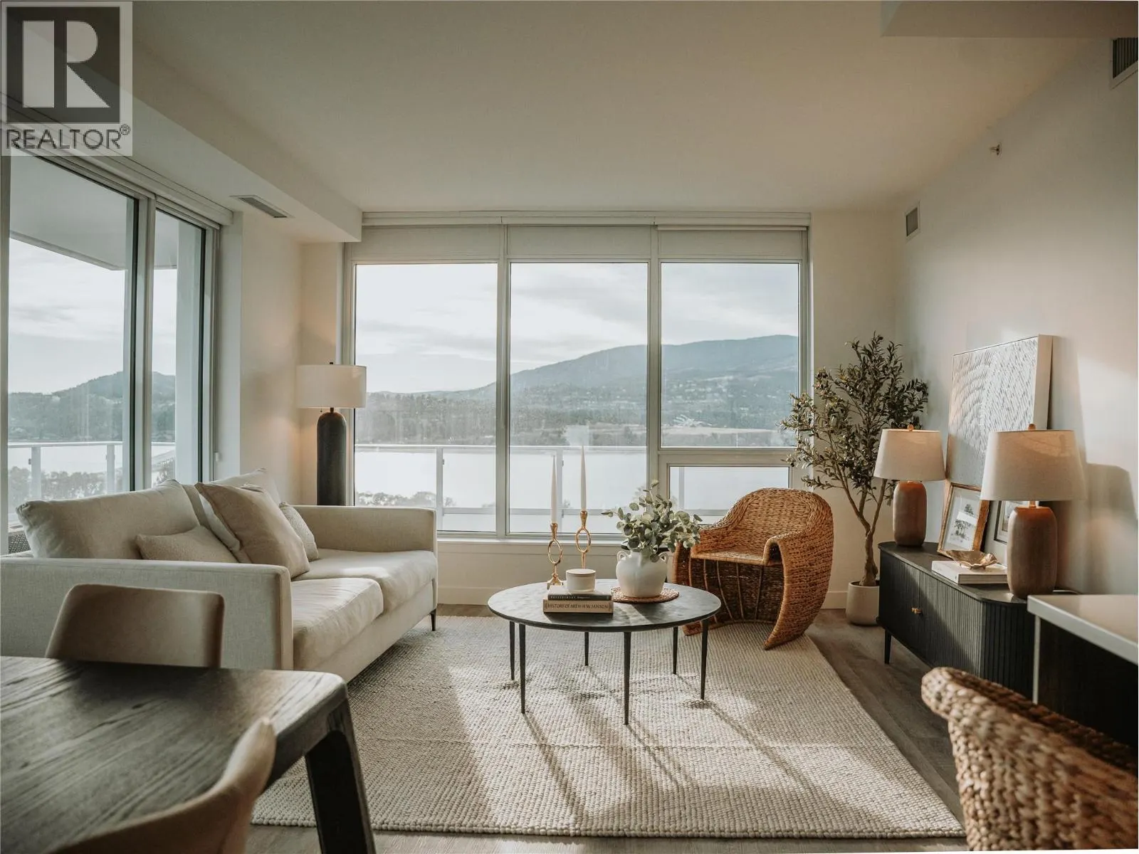 238 Leon Avenue Unit# 1507