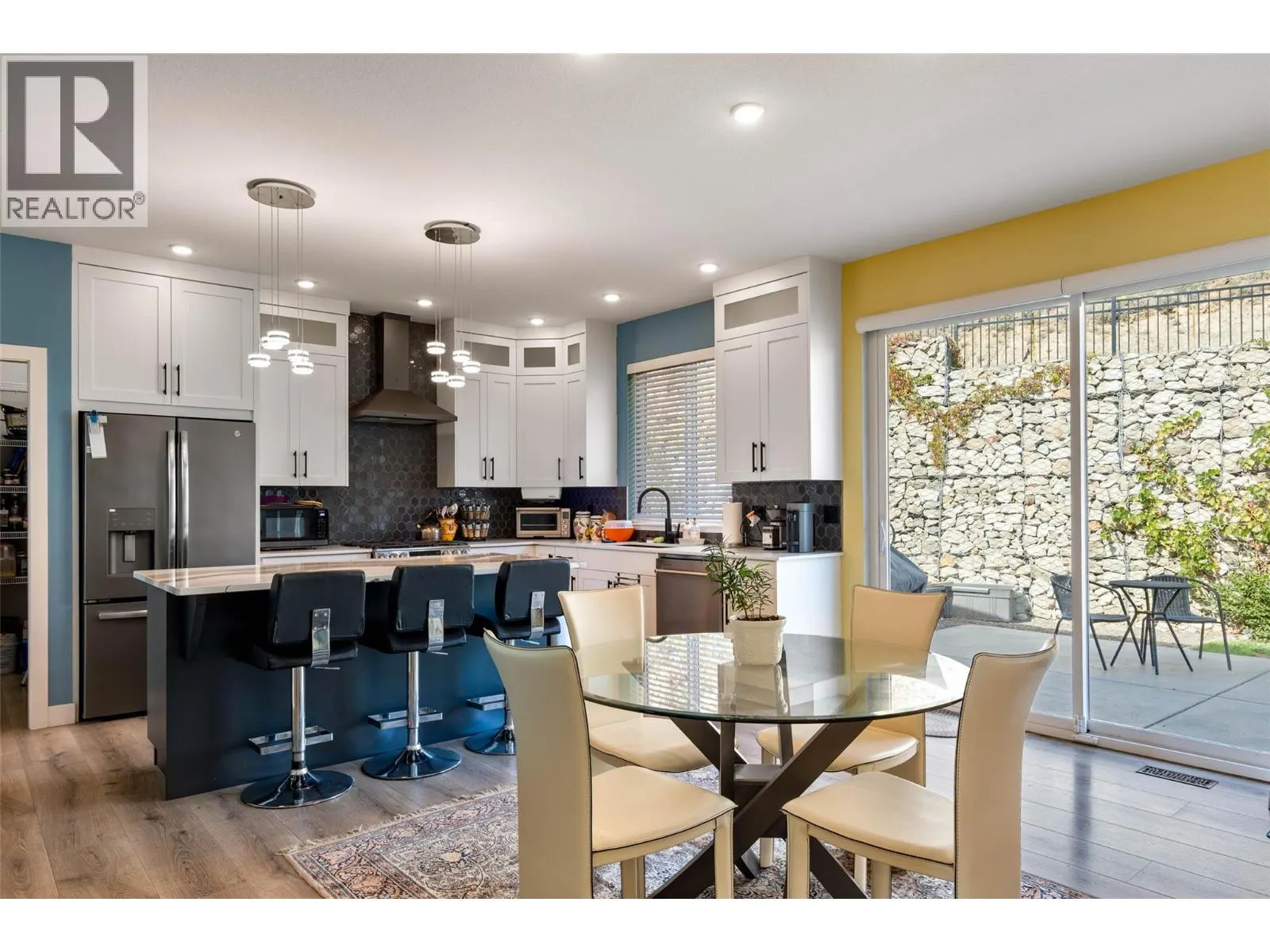 4103 Rio Vista Place