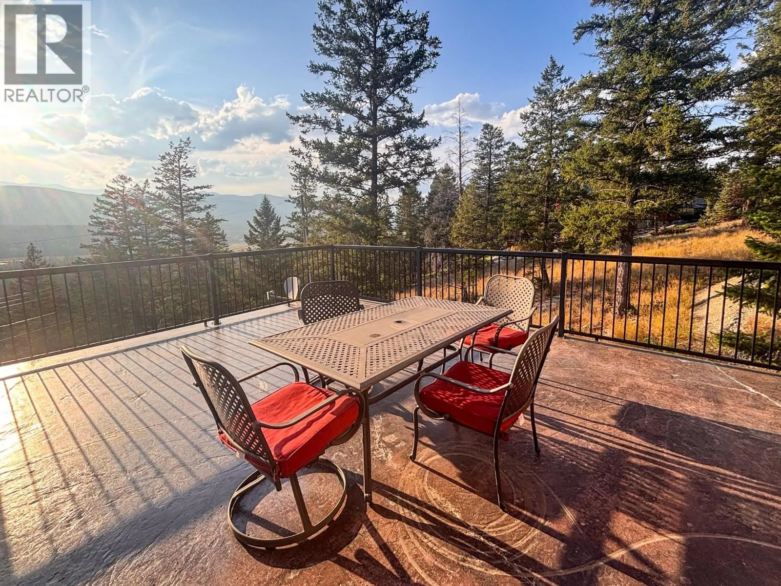 4931 MOUNTAIN VIEW Drive