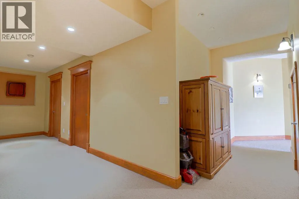 4931 MOUNTAIN VIEW Drive