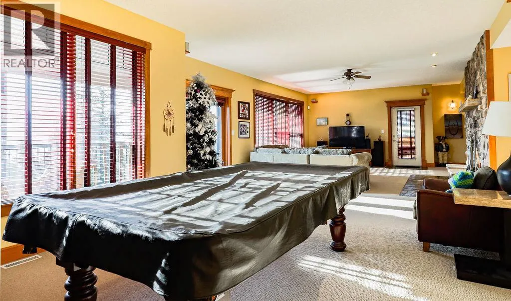 4931 MOUNTAIN VIEW Drive