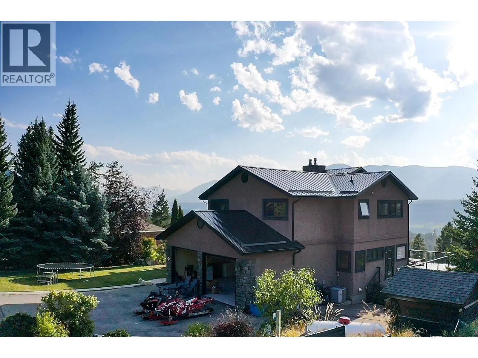 4931 MOUNTAIN VIEW Drive