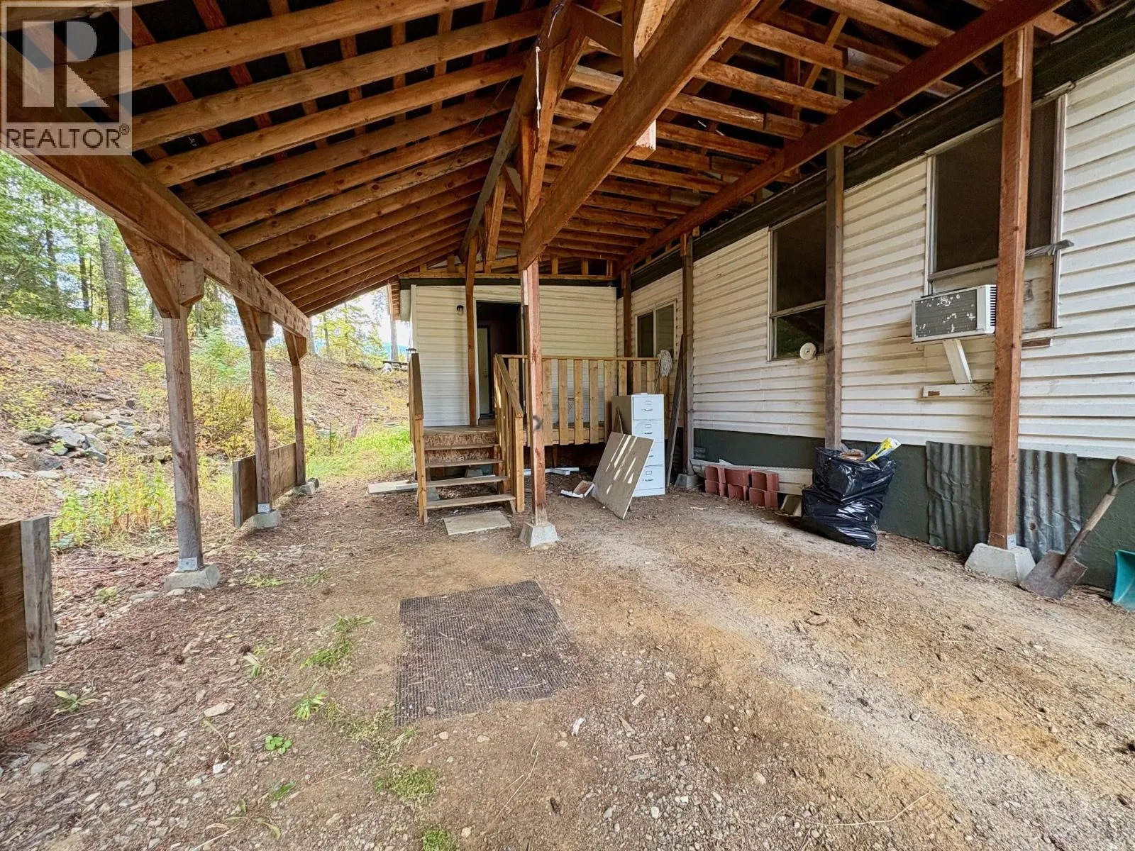 414 Buck Road