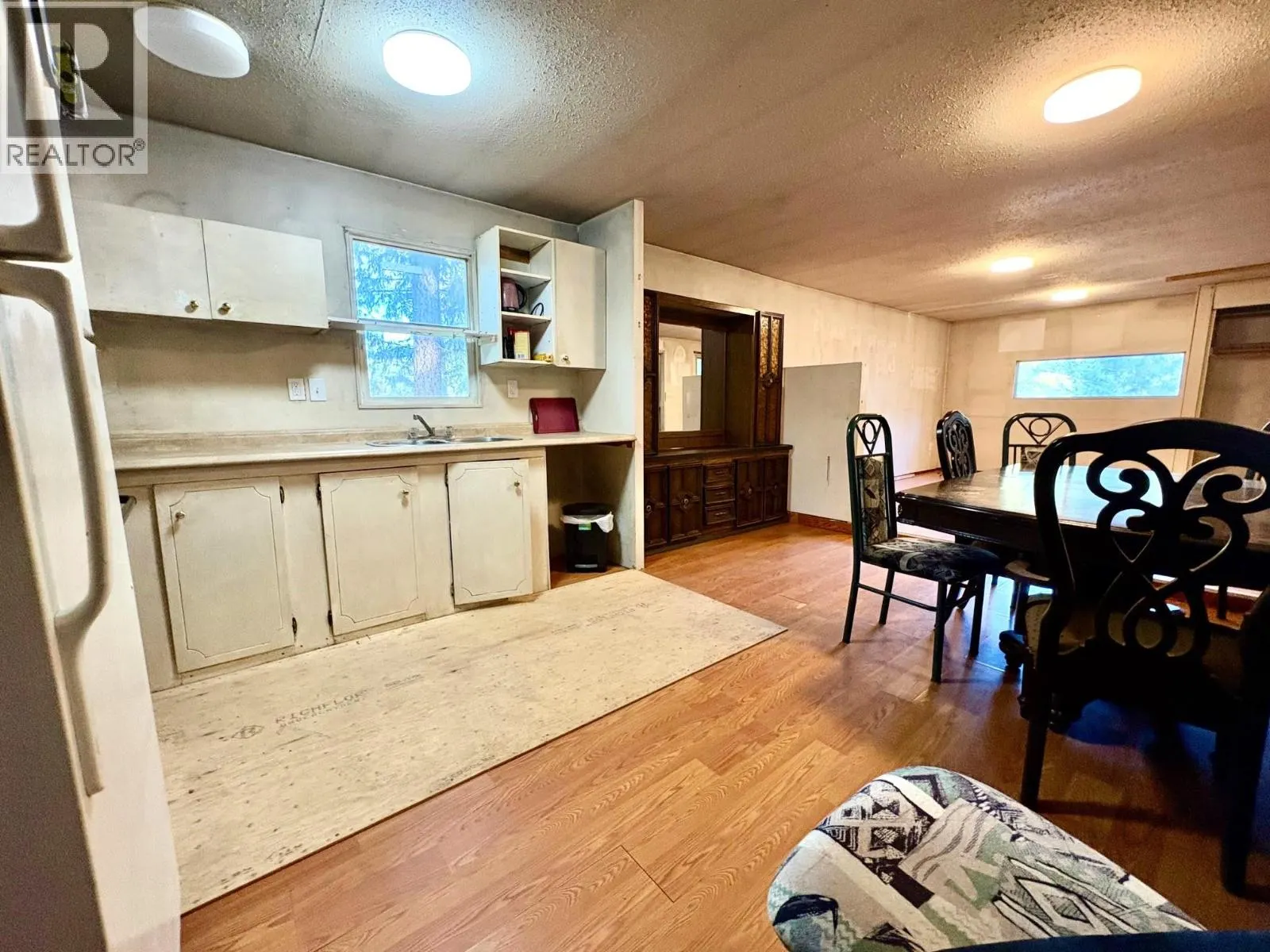 414 Buck Road