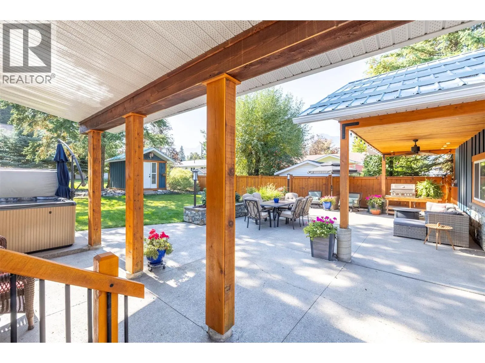 3 Elkview Crescent