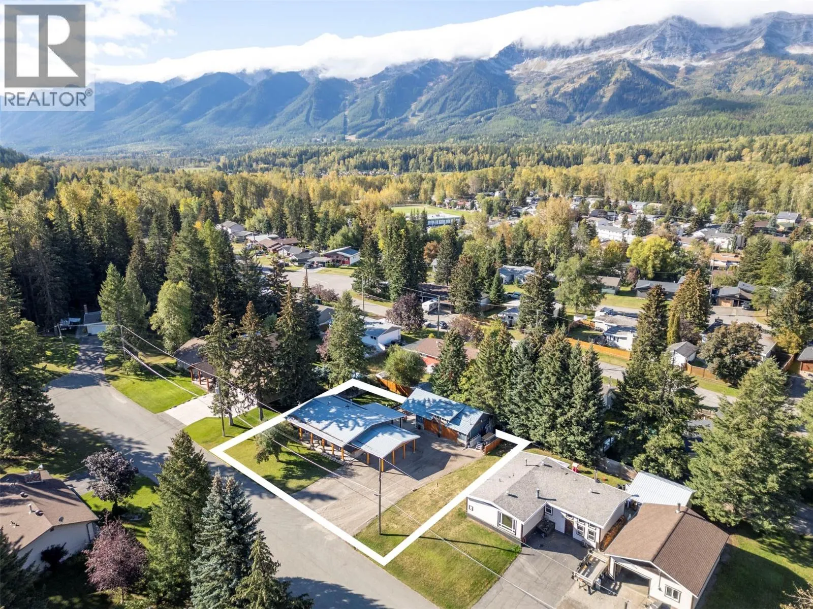 3 Elkview Crescent