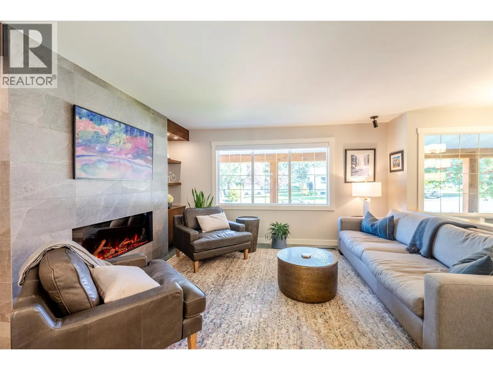 3 Elkview Crescent