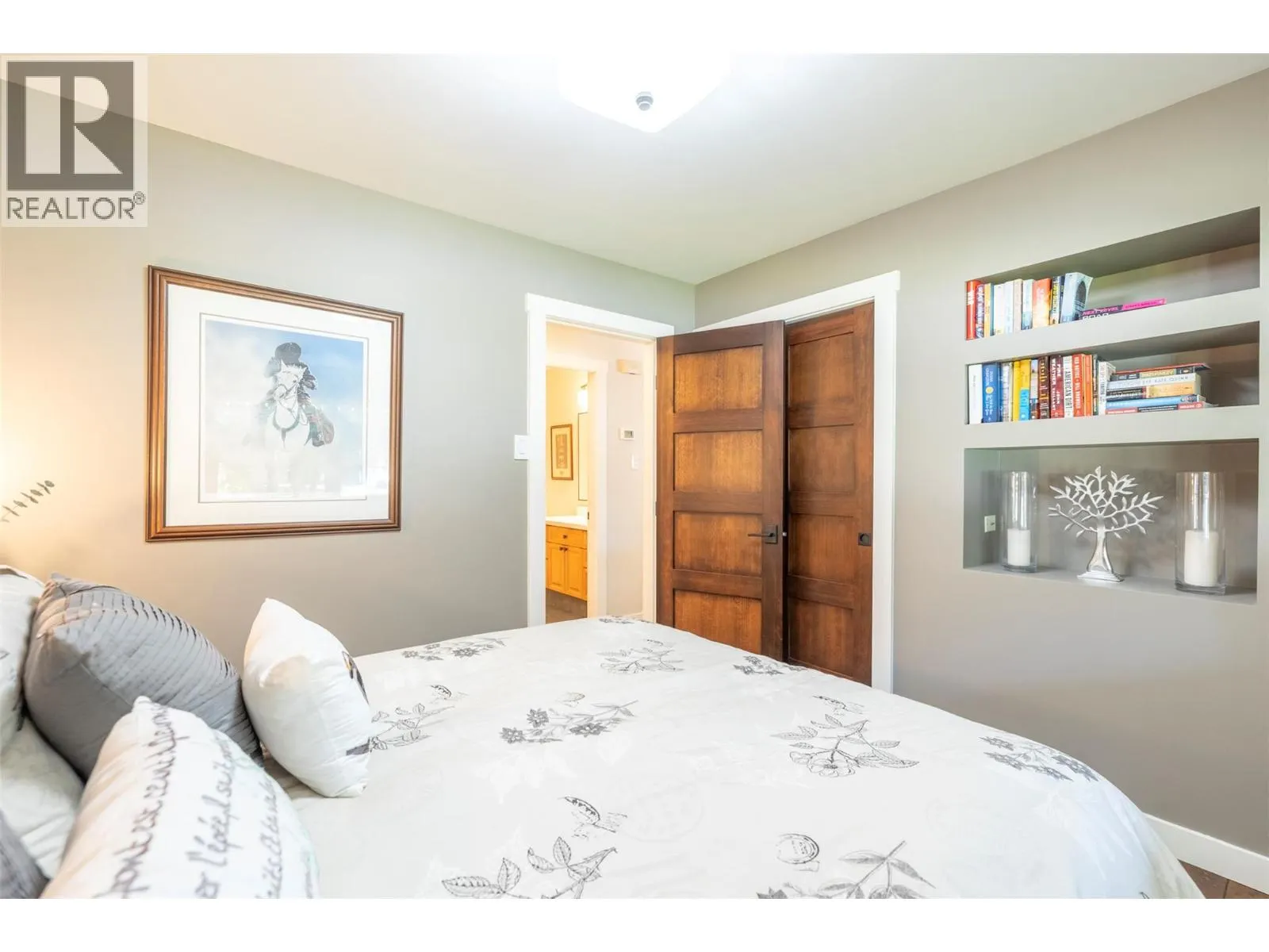 3 Elkview Crescent