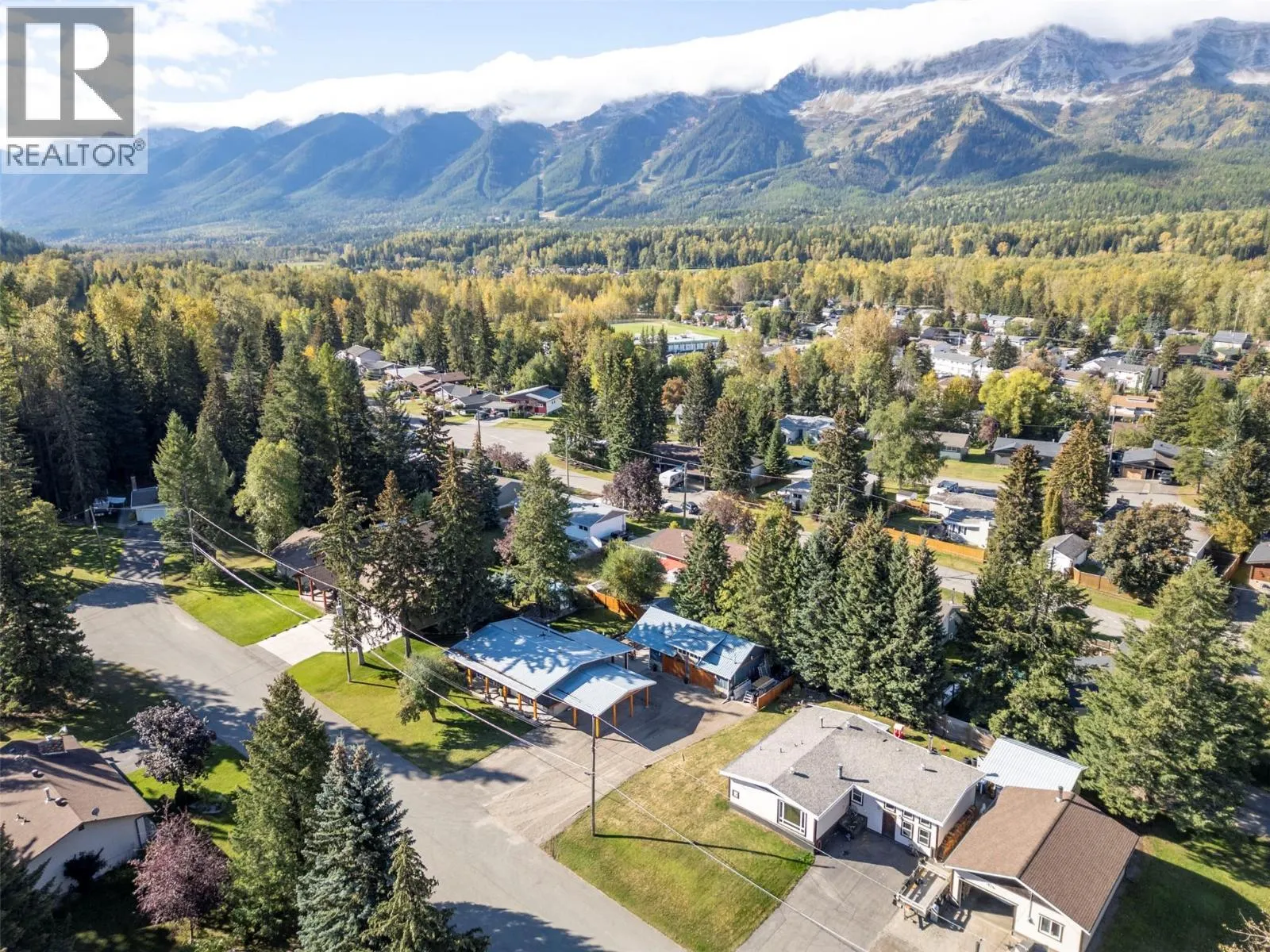 3 Elkview Crescent