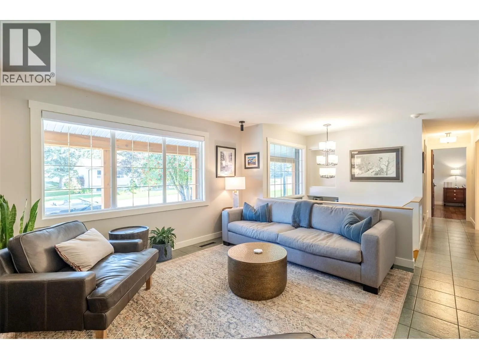 3 Elkview Crescent
