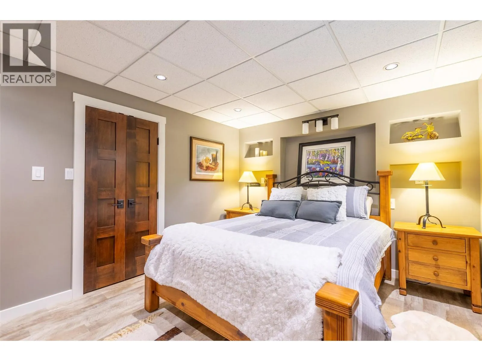 3 Elkview Crescent