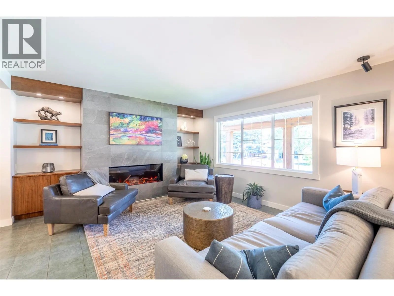 3 Elkview Crescent