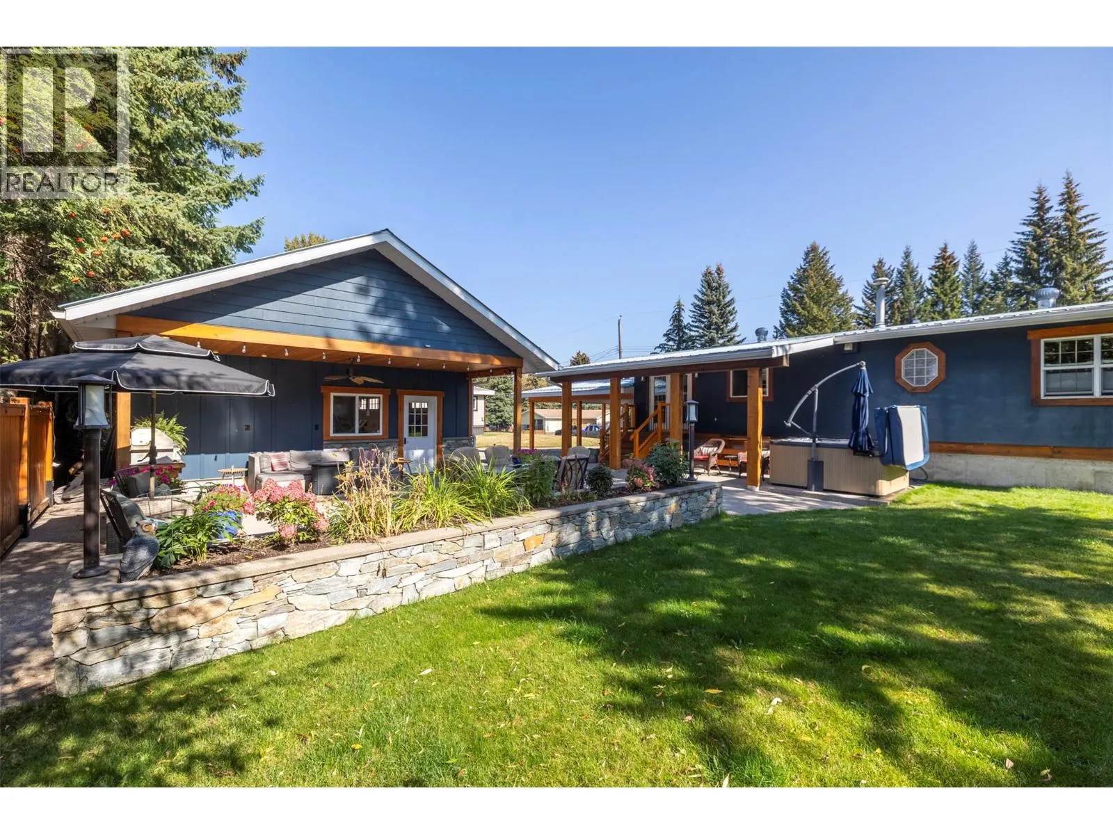 3 Elkview Crescent
