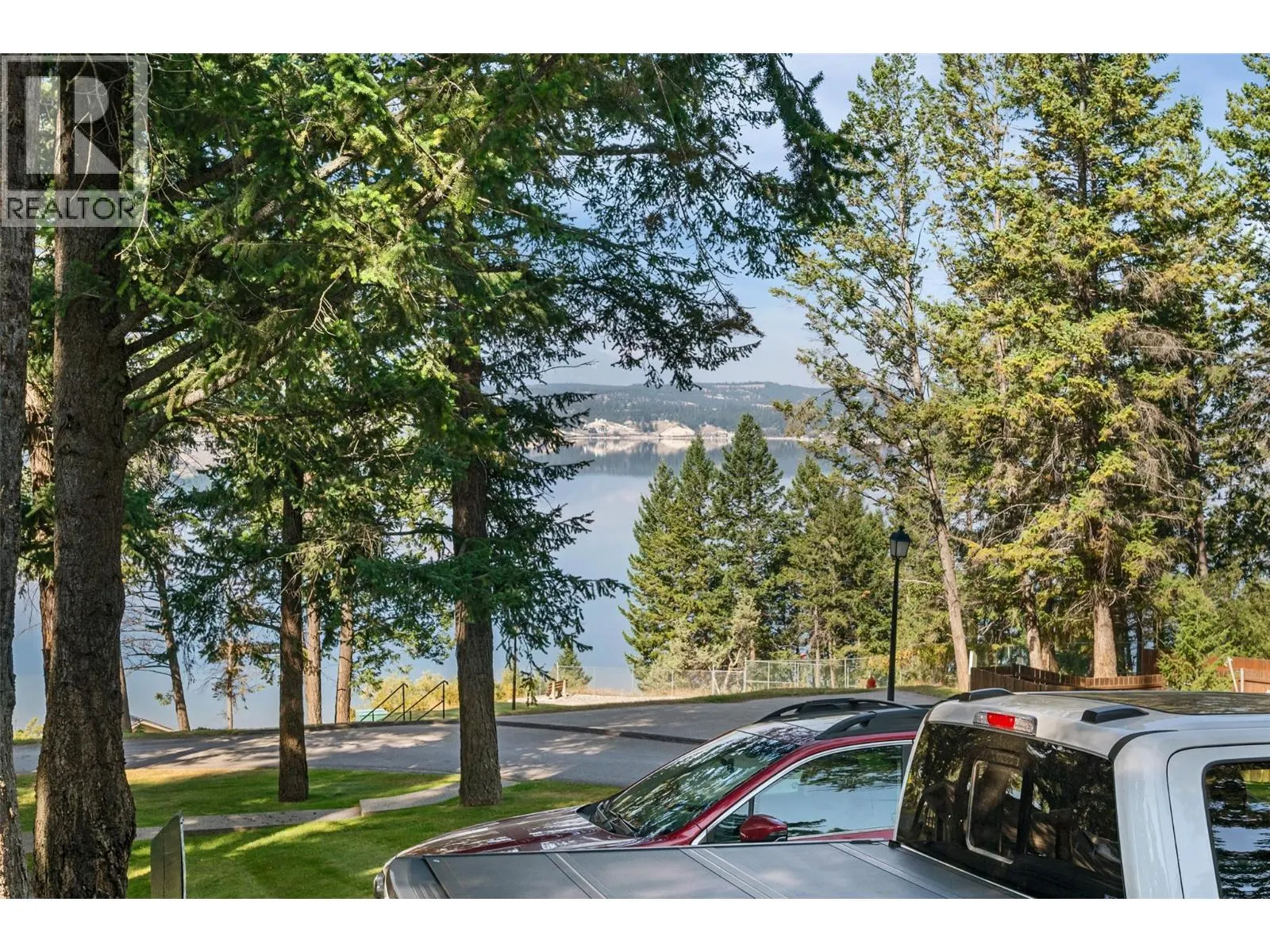 1492 Akiskinook Road Unit# 91