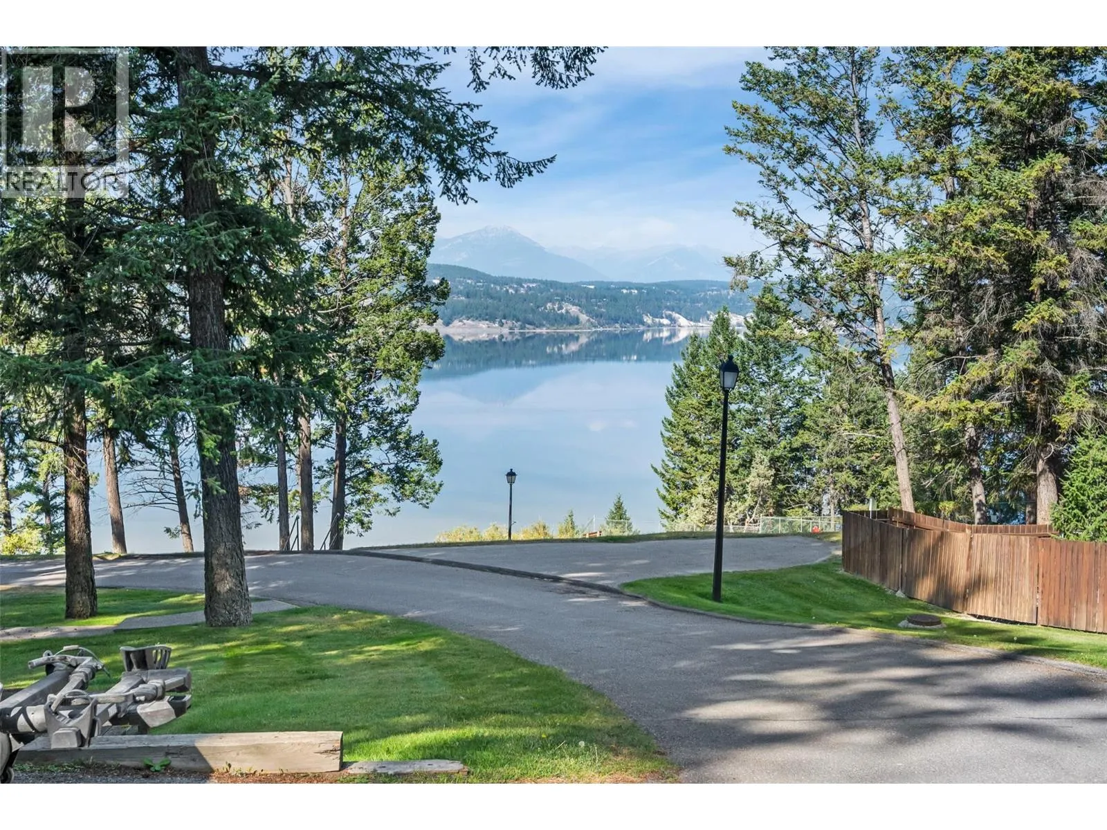 1492 Akiskinook Road Unit# 91