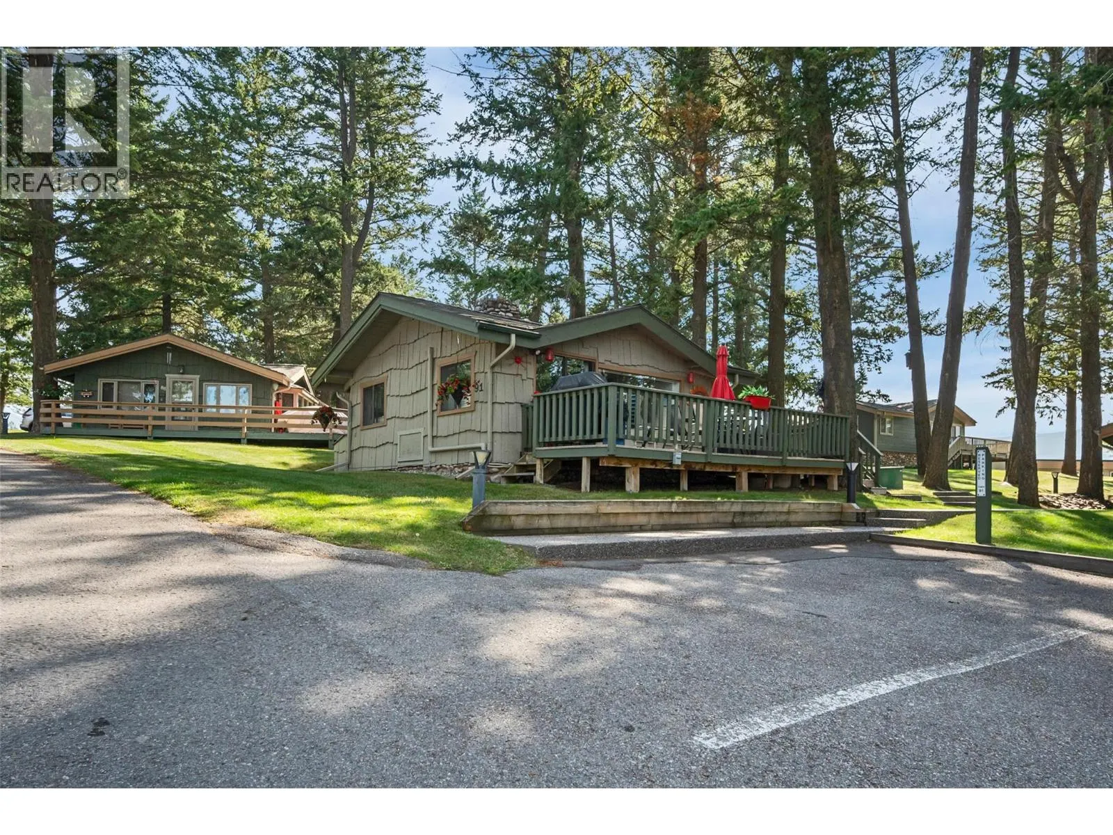 1492 Akiskinook Road Unit# 91