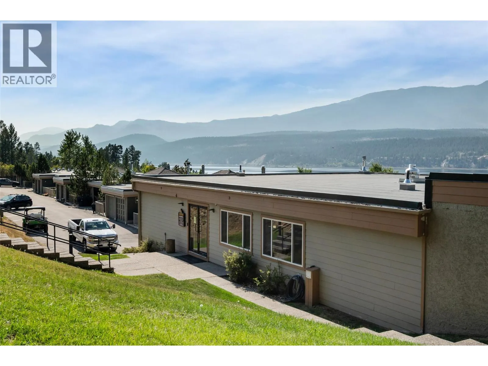 1492 Akiskinook Road Unit# 91