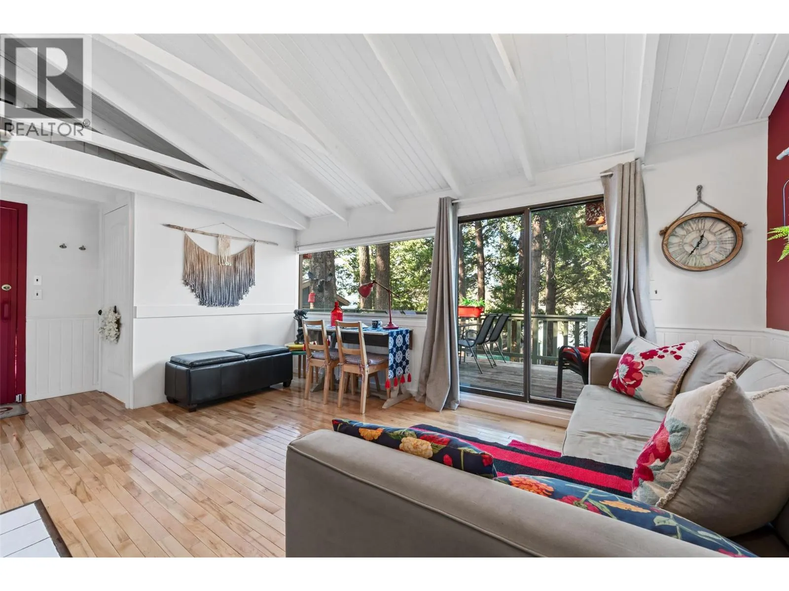 1492 Akiskinook Road Unit# 91