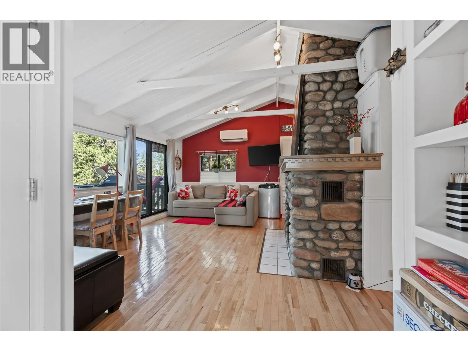 1492 Akiskinook Road Unit# 91