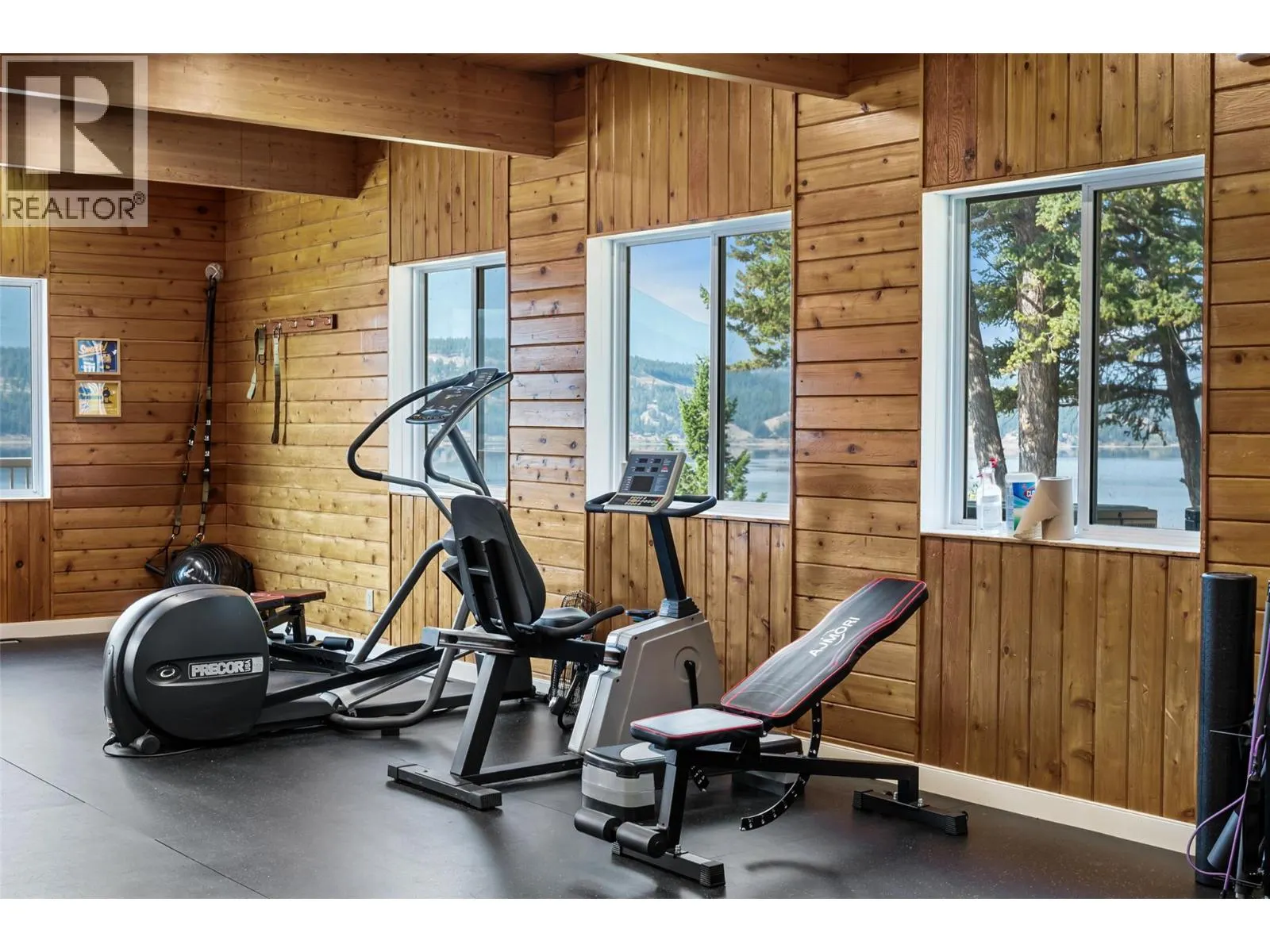 1492 Akiskinook Road Unit# 91
