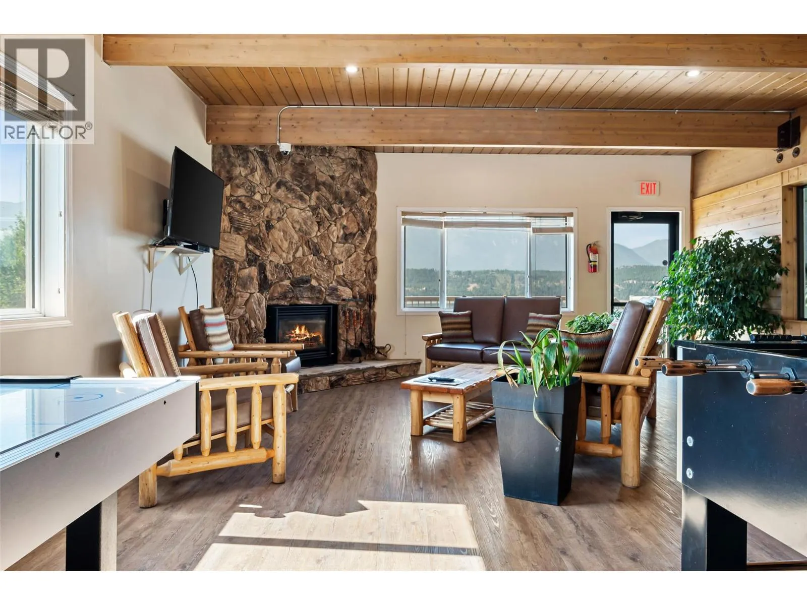 1492 Akiskinook Road Unit# 91