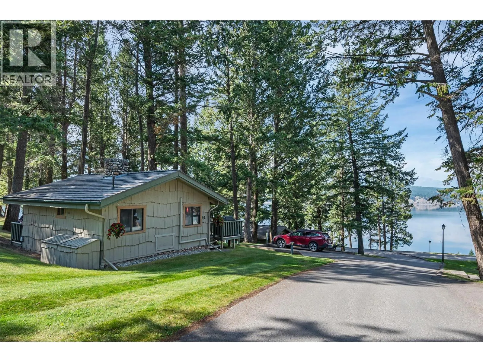 1492 Akiskinook Road Unit# 91