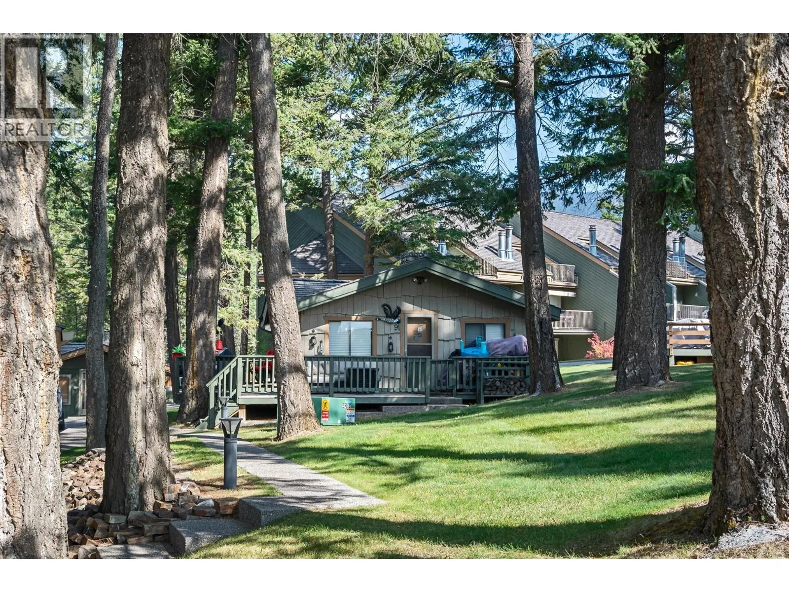 1492 Akiskinook Road Unit# 91