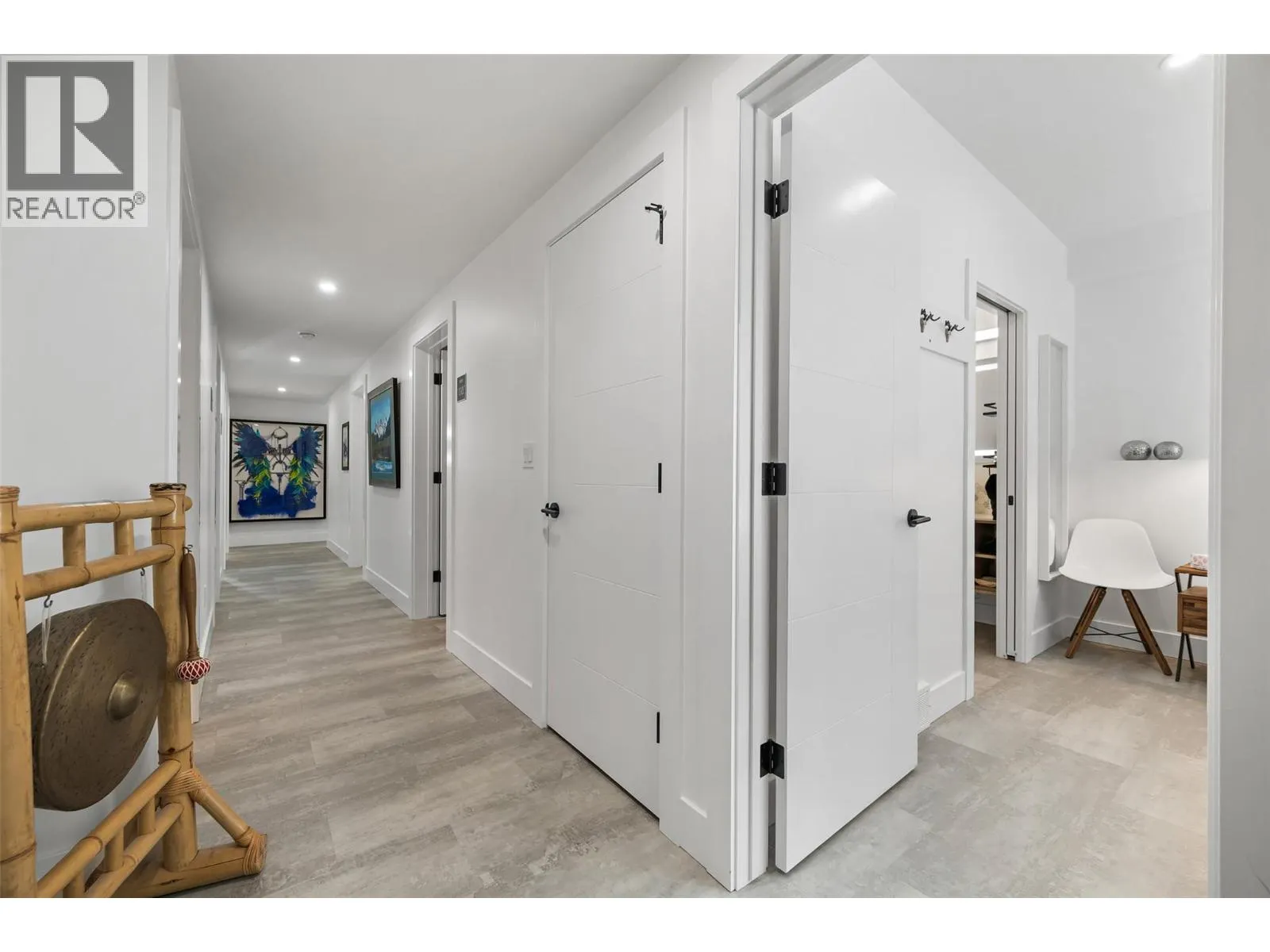 2615 Lakeview Rise