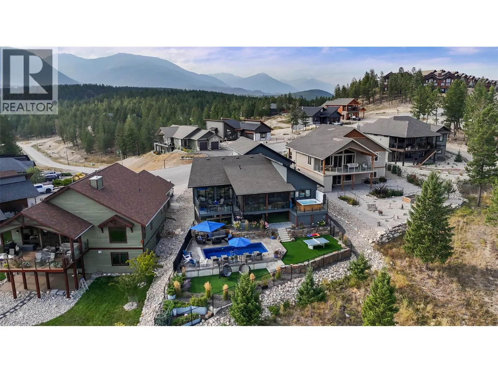 2615 Lakeview Rise