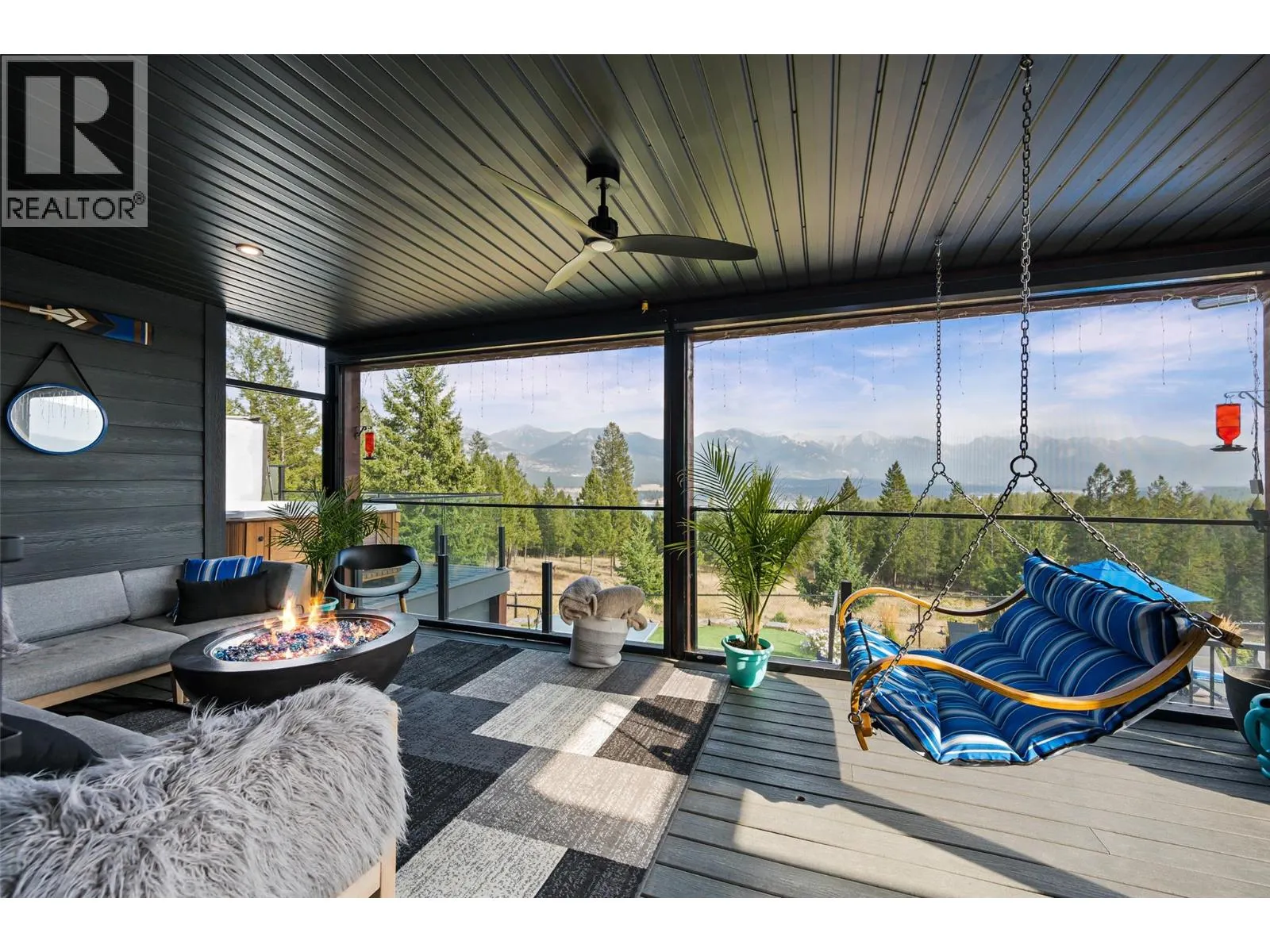 2615 Lakeview Rise